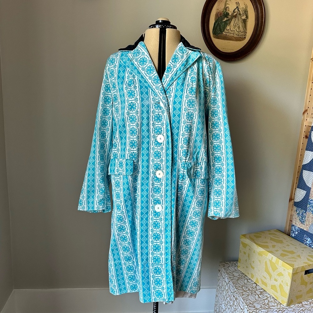 Vintage 1960s mod snowflake cocoon coat